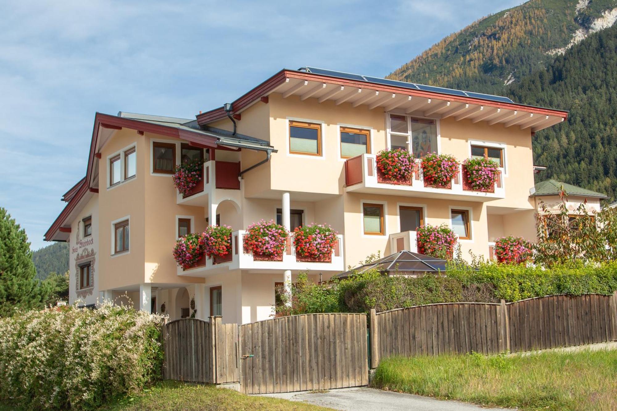 Bed and Breakfast Haus Steinbock Neustift im Stubaital Exteriér fotografie