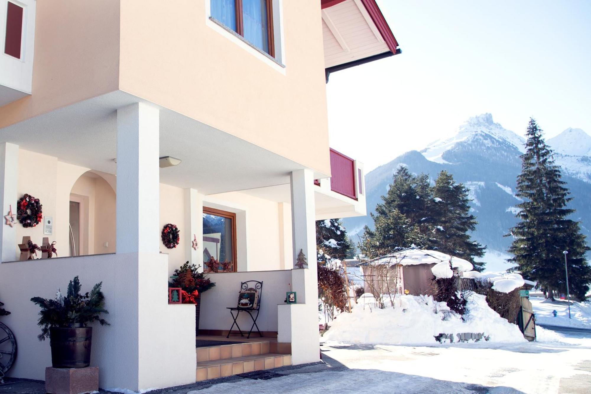 Bed and Breakfast Haus Steinbock Neustift im Stubaital Exteriér fotografie