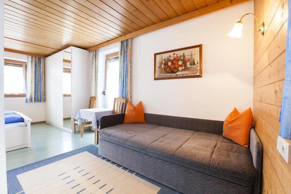 Bed and Breakfast Haus Steinbock Neustift im Stubaital Exteriér fotografie