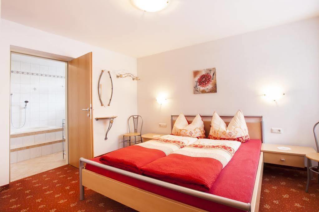Bed and Breakfast Haus Steinbock Neustift im Stubaital Exteriér fotografie